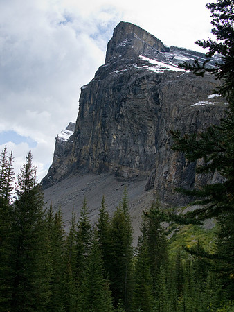 As we get higher, the scenery improves dramatically.
