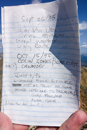 Kane and Gary find the traverse quite easy...