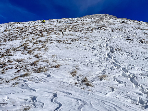 Descending west slopes.
