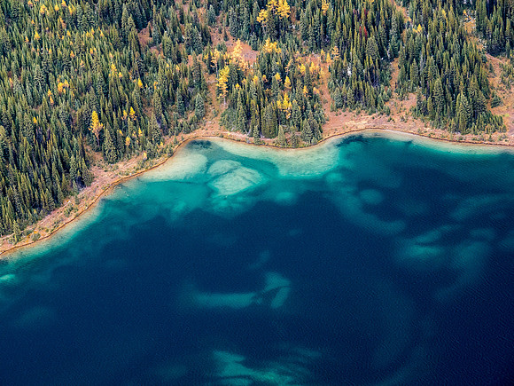 Brilliant colors of Cerulean Lake. Elizabeth Lake just visible at top.